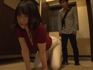 MEYD-778 Vợ yêu trao đổi vợ nhuộm trẻ thuần hóa, tôi trao đổi vợ, trao đổi creampie, kỷ lục 4 ngày. Mũi Sakura Kitano Yuna