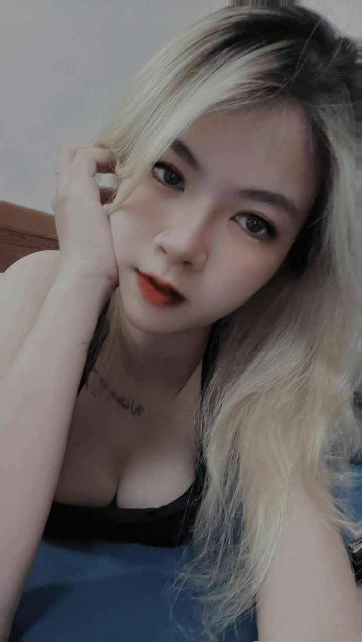 558KRS-173 Người phụ nữ đã kết hôn lừa dối, hiện đang ở thời kỳ đỉnh cao, xuất tinh như điên với cơ thể nhạy cảm của cô ấy 17